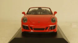 Porsche 911 (991.2) Carrera 4GTS Cabriolet 2017, red, 410067330, Minichamps 1:43