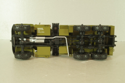 АКЦ-4-214М топливливозаправщик, на шасси Краз-214, хаки, Легендарные грузовики СССР №110, Modimio 1:43