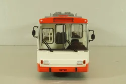 Skoda 14TR троллейбус 1980, белый/красный, Автоистория 1:43