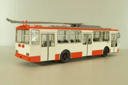 Skoda 14TR троллейбус 1980, белый/красный, Автоистория 1:43