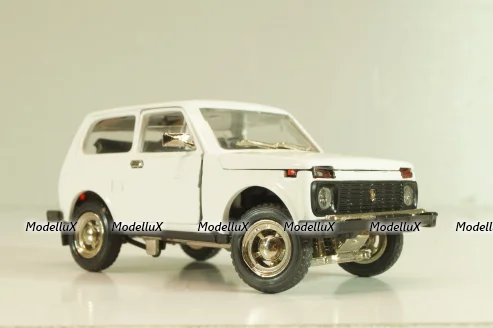 Ваз-2121 Нива, А20, белая, Тантал/Радон 1:43