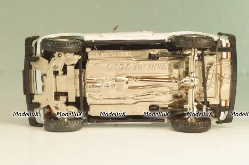 Ваз-2121 Нива, А20, белая, Тантал/Радон 1:43