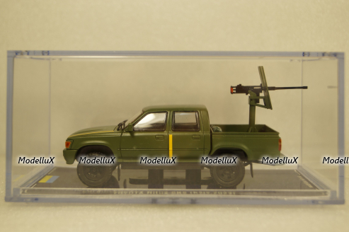 Toyota Hilux SR5 Ukraine Territorial Forces Gun Truck (Kiev 2022), TruckTyr 1:43