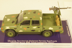 Toyota Hilux SR5 Ukraine Territorial Forces Gun Truck (Chernobaevka 2022), TruckTyr 1:43