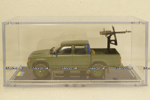 Toyota Hilux SR5 Ukraine Territorial Forces Gun Truck (Kharkiv 2022), TruckTyr 1:43