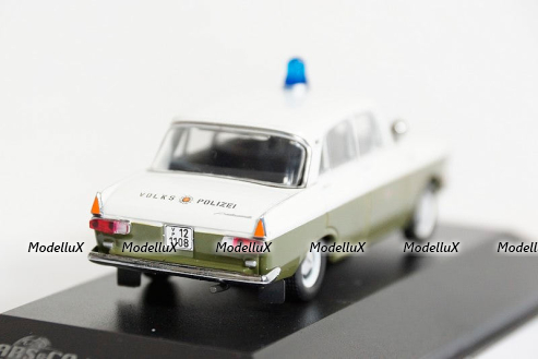 Toyota Hilux SR5 Ukraine Territorial Forces Gun Truck (Kharkiv 2022), TruckTyr 1:43