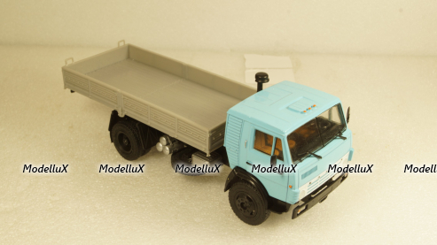 Камаз-4325 короткий кузов голубой/серый, Алник 1:43