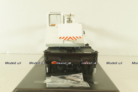 КС-3575А (133ГЯ) Автокран на шасси Зил-133ГЯ 1979, голубой/серый, SSM1609, SSM 1:43