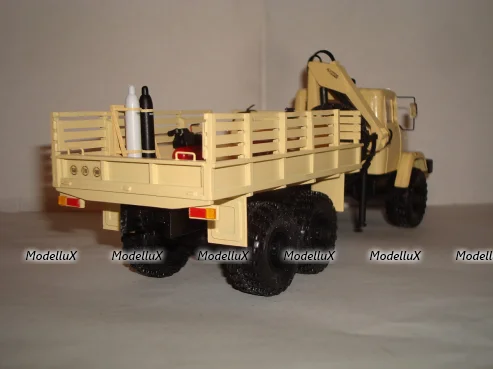 Зил-131 4х4 тягач, хаки, Алник 1:43