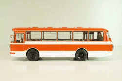 ЛАЗ-695Н (1981), красный/белый, DEMPRICE 1:43 
