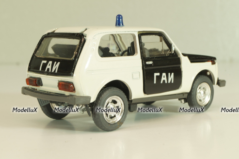 Ваз-2121 Нива, ГАИ, 1996г., Тантал/Радон 1:43