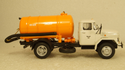 Зил АМУР-53131  КО-520 белый/оранжевый, Алник43 1:43