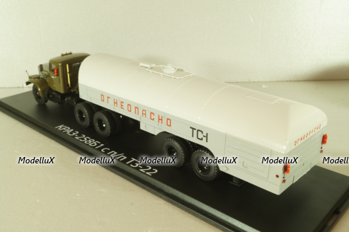 Краз-258Б1 с п/прицепом топливозаправщиком ТЗ-22, хаки/серый, SSM7071, SSM 1:43