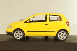 Volkswagen Fox 2005, yellow, Schuco 1:43 Уценка!