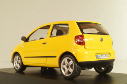 Volkswagen Fox 2005, yellow, Schuco 1:43 Уценка!