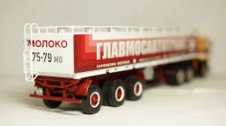 Маз 6422 с полуприцепом АМП-22,6 Молоковоз, TruckTyr 1:43