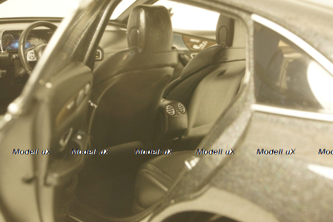 Mercedes EQC, grey, B66963758, NZG 1:18