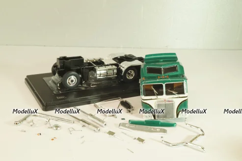 Kenworth K100 Aerodyne 1976, green, TR182.22, IXO 1:43 Уценка 3 (После ДТП)