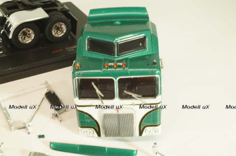 Kenworth K100 Aerodyne 1976, green, TR182.22, IXO 1:43 Уценка 3 (После ДТП)
