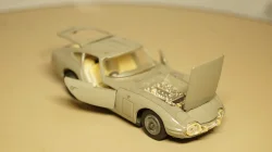 Toyota 2000GT А29, фары стекло 3