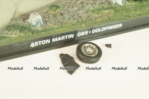 Aston Martin DB5 from movie "Goldfinger" 1964, grey, James Bond Modellauto Collection №1, Altaya 1:43