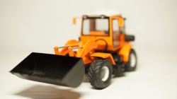 ХТЗ-156Б-09-03 погрузчик, Modellux 1:43