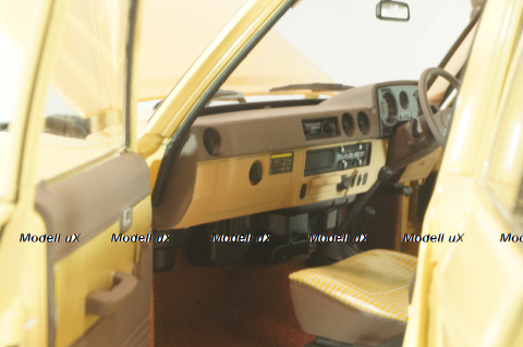 Toyota Land Cruiser 60 1981, beige, w/roof rack + (08956XBE), KYO8956XE, Kyosho 1:18