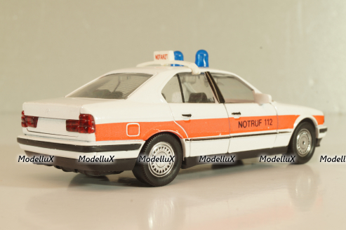 BMW 535i Notruf (E34) 1987, white/red strip, 82229417277, Shabak 1:43