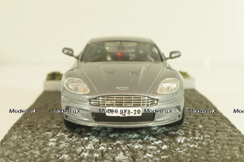 Aston Martin DBS from movie "Casino Royale" 2006, silver, James Bond Modellauto Collection #5, Altaya 1:43