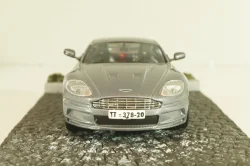 Aston Martin DBS from movie "Casino Royale" 2006, silver, James Bond Modellauto Collection #5, Altaya 1:43