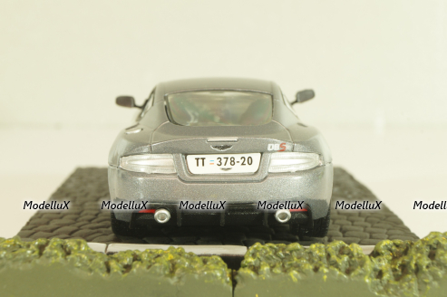 Aston Martin DBS from movie "Casino Royale" 2006, silver, James Bond Modellauto Collection #5, Altaya 1:43
