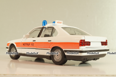 BMW 535i Notruf (E34) 1987, white/red strip, 82229417277, Shabak 1:43