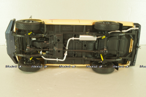 Toyota Land Cruiser 60 1981, beige, w/roof rack + (08956XBE), KYO8956XE, Kyosho 1:18