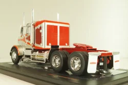 Freightliner FLC 120 64 T 1977, red/silver, TR200, IXO 1:43