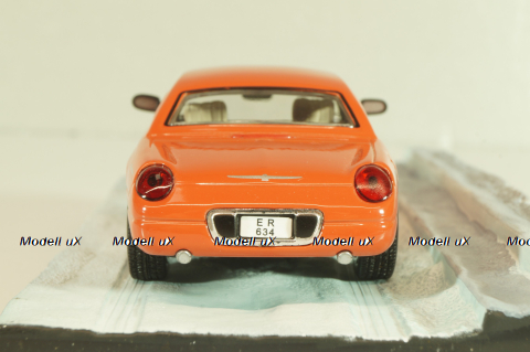 Ford Thunderbird from movie "Die another day" 2002, oranger, James Bond Modellauto Collection #27 , Altaya 1:43