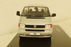 Volkswagen T4 Caravelle 1990 Silver, CLC429, IXO 1:43