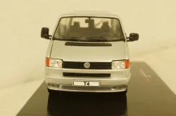 Volkswagen T4 Caravelle 1990 Silver, CLC429, IXO 1:43