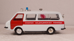 РАФ 2203 Медицинский, Агат 1:43 