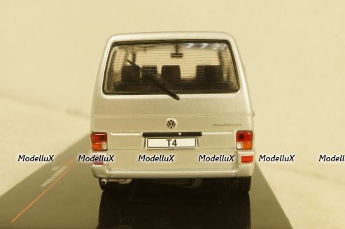 Volkswagen T4 Caravelle 1990 Silver, CLC429, IXO 1:43