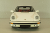 Porsche 911 Carrera Coupe 3.2 1983, white, 100063024, Minichamps 1:18