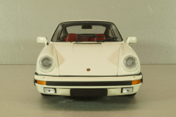 Porsche 911 Carrera Coupe 3.2 1983, white, 100063024, Minichamps 1:18
