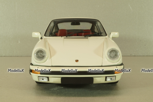 Porsche 911 Carrera Coupe 3.2 1983, white, 100063024, Minichamps 1:18