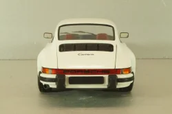 Porsche 911 Carrera Coupe 3.2 1983, white, 100063024, Minichamps 1:18
