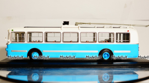 ЗИУ 5 голубой, Classicbus 04006C 1:43