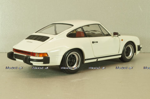 Porsche 911 Carrera Coupe 3.2 1983, white, 100063024, Minichamps 1:18