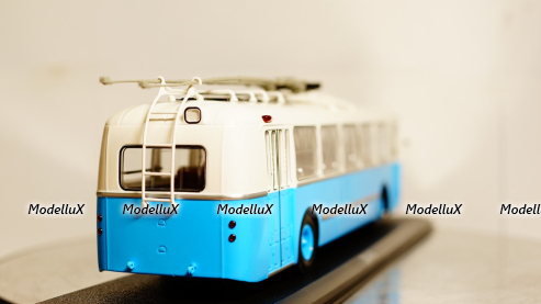 ЗИУ 5 голубой, Classicbus 04006C 1:43