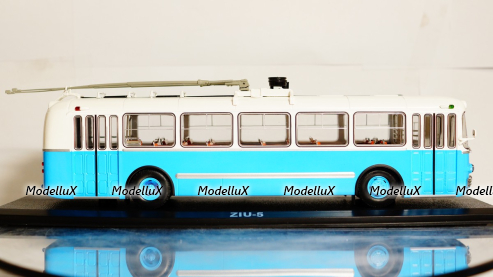 ЗИУ 5 голубой, Classicbus 04006C 1:43