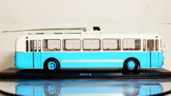 ЗИУ 5 голубой, Classicbus 04006C 1:43