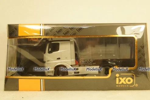 Mercedes Actros MP4 Silver, TR124, IXO 1:43