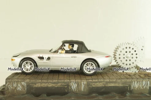 BMW Z8 from movie "The world is not enough" 1999, silver, James Bond Modellauto Collection №4 , Altaya 1:43